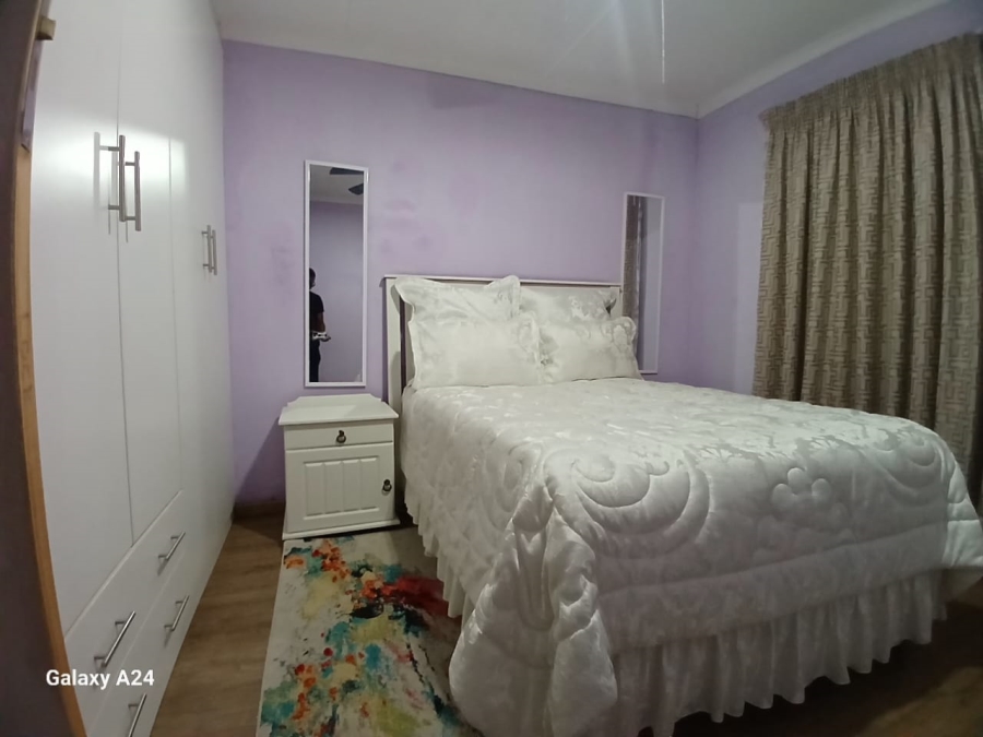 4 Bedroom Property for Sale in Beacon Bay Eastern Cape